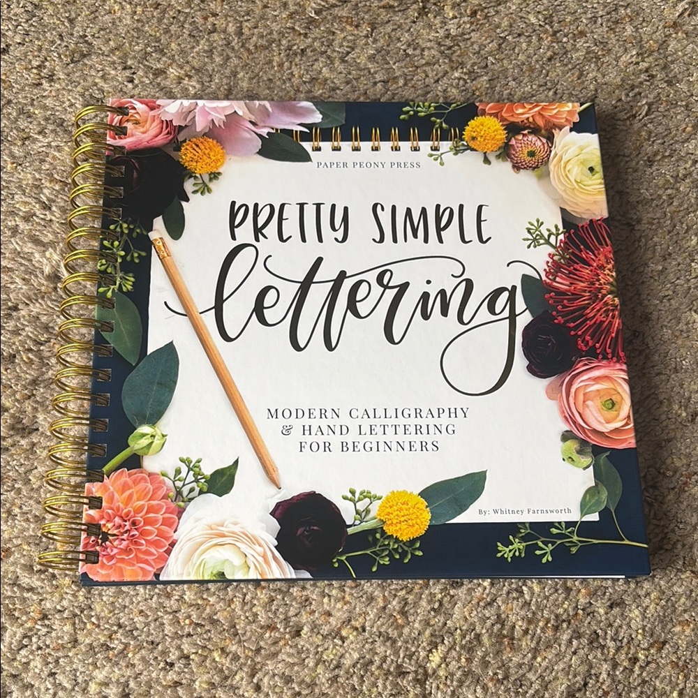 Pretty Simple Lettering Book